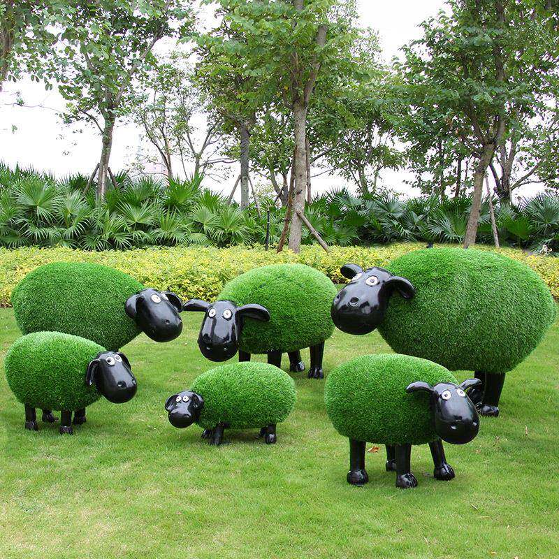 园林售楼部景观小品卡通动物植草羊装饰品户外庭院草地玻璃钢雕塑