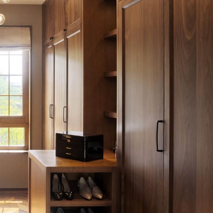 广州樱桃木整体衣柜走入式衣柜实木衣橱开放式衣帽间