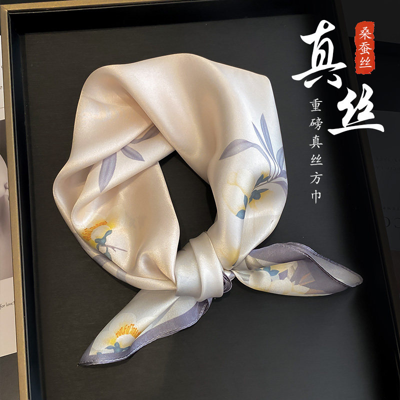 丝巾礼盒小方巾女2023新款真丝送妈妈围巾礼品盒杭州丝绸特产苏州