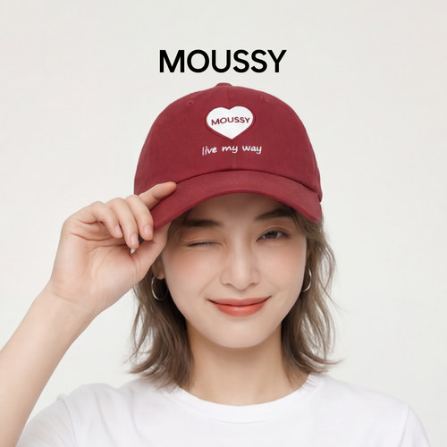 Moussy爱心字母刺绣棒球帽百搭