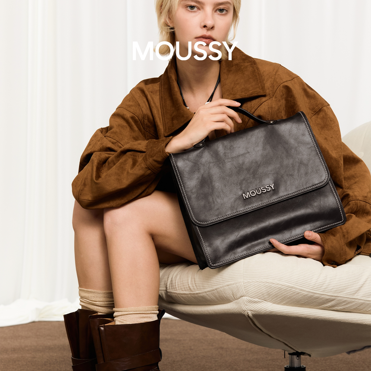 【朱志鑫同款】MOUSSY时间的温度手工缝线搽色真皮双肩高级感背包