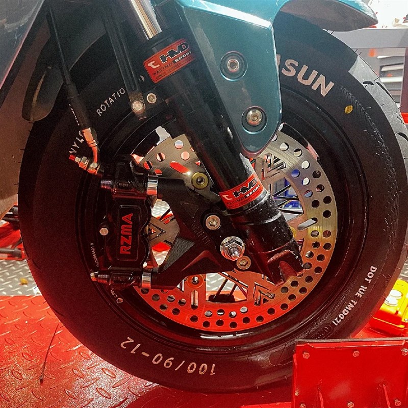 瑞祖玛M616大辐射卡钳改装九号M95C MZ NZ DZ110小牛NXT UMAX刹车