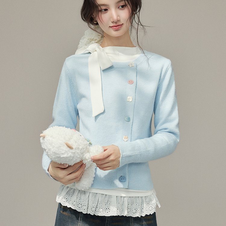 早秋氛围感穿搭蓝色开衫毛衣女毛织衫长袖上衣外套