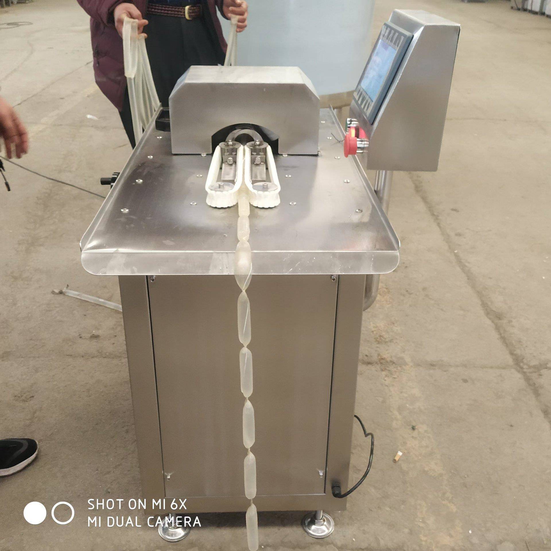 烤肠液压灌肠机不锈钢肠类商用成套设备单管玉米肠液压灌肠机