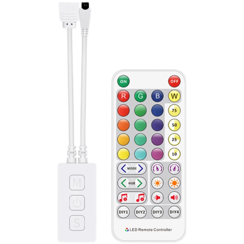 七彩RGB灯带蓝牙5到24VSP613E音乐控制器分组控制手机APP遥控控制