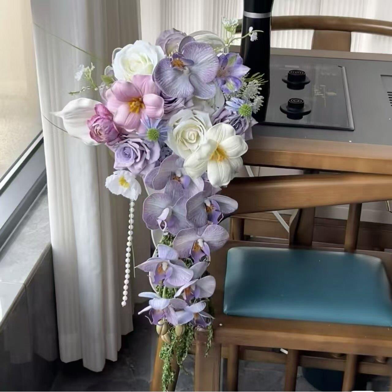 高级感紫色瀑布仿真花婚礼新娘水滴手捧花结婚摄影手捧花领证花束