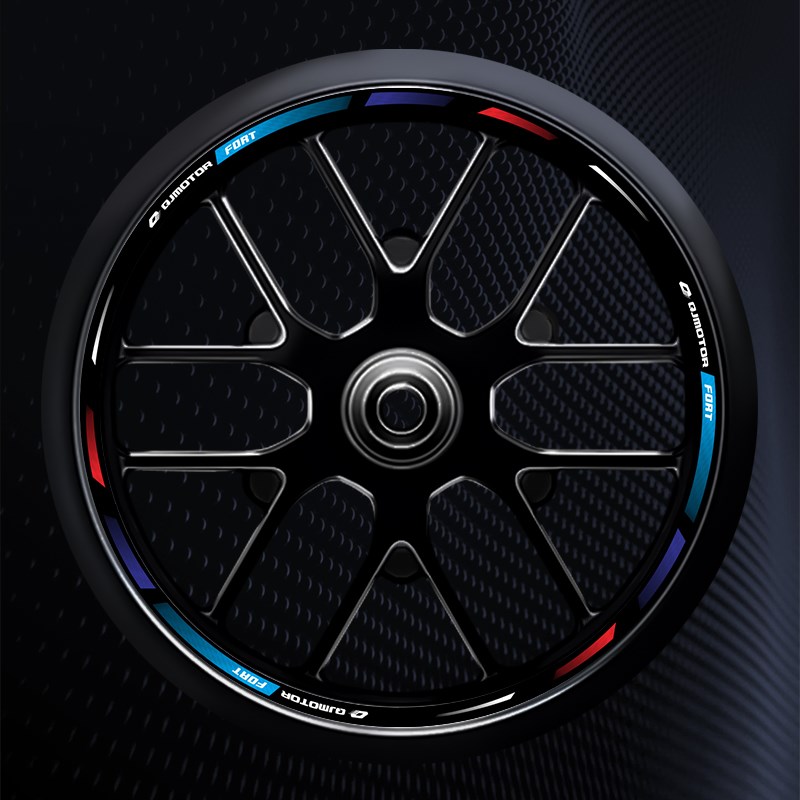 适用25款钱江鸿150RS轮毂贴纸反光防水轮圈贴花贴膜摩托车改装件