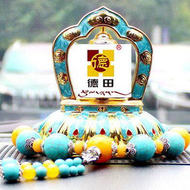 德田合金车载太阳能汽转动摆件精致金属车内饰自动旋转爆款装饰品