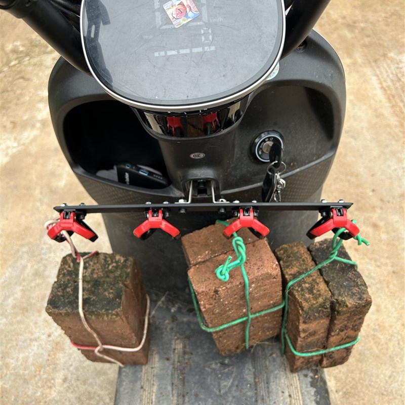 防脱型挂钩外卖骑手挂餐神器雅迪爱玛台铃小刀九号电动车通用型