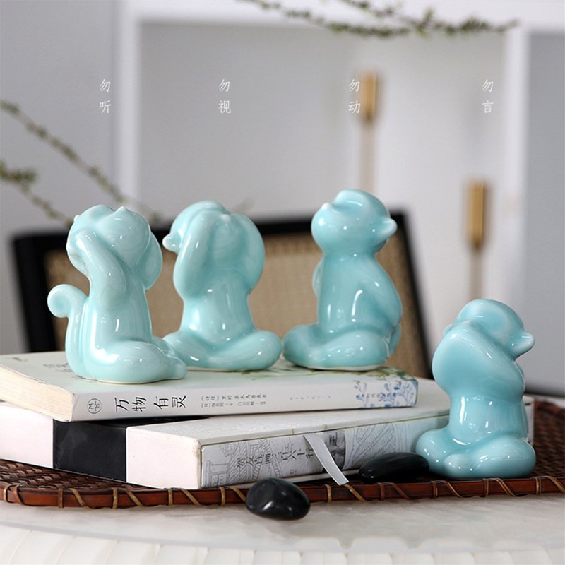简约影青小猴子陶k瓷生肖猴子摆件可爱装饰品电视柜客厅家居小饰