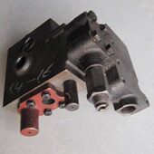 24豹 耕王 沭河 原厂欧 常福田雷沃504配 5545发54器总成4分