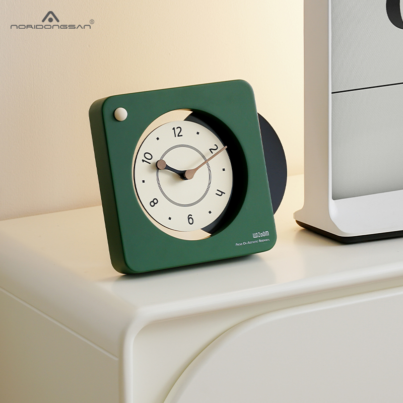 屋准家居高端大气座n钟桌面摆件台式时钟客厅装饰品创意钟表摆放