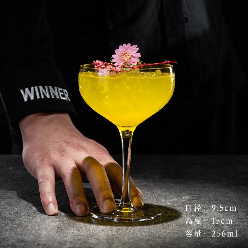 玻璃鸡尾酒杯 马天尼p杯玛格丽特杯香槟杯 酒吧调酒杯 创意冷饮杯