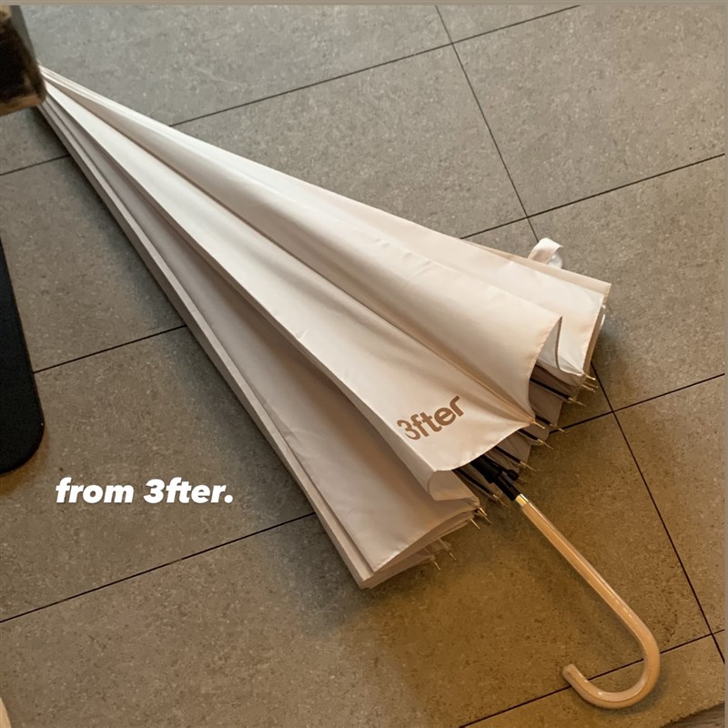 初恋白月光的f存在~3fter自制16股超结实细直柄抗风挡雨长柄雨伞
