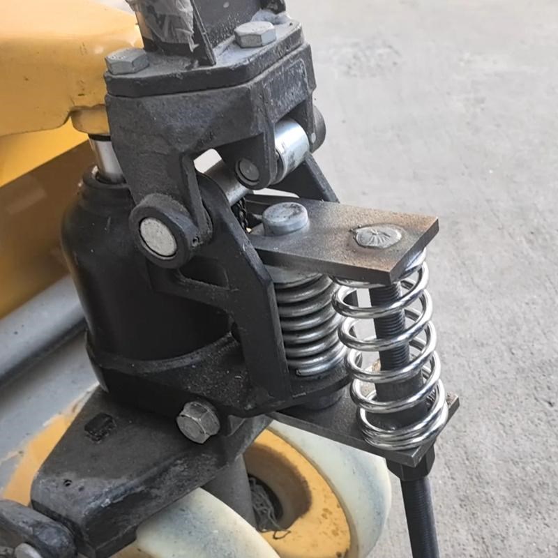 手动叉车维修工具搬运车升高车堆垛E高叉车油泵大弹簧拆装专用工