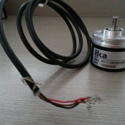现货全新LIKA编码器I41-Y-100ZNF26R莱卡200 300 360 500 600