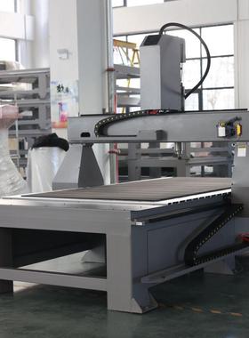 1325加高龙门雕刻机厂家直销C加工设备木工雕刻机全自动数控