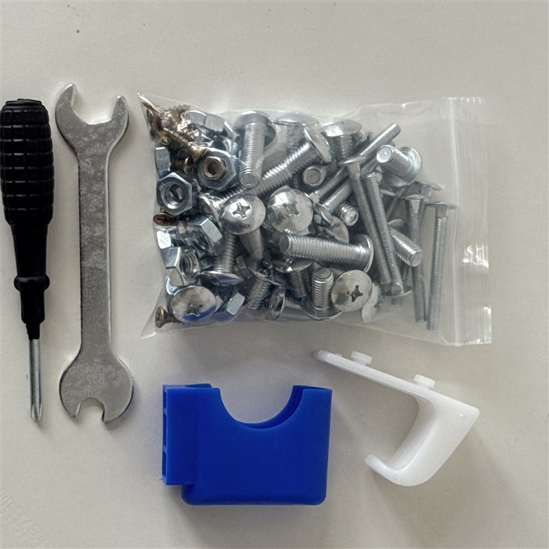 课桌椅面板专用螺丝脚套挂钩儿童学习桌靠椅凳子螺丝螺帽配件学生