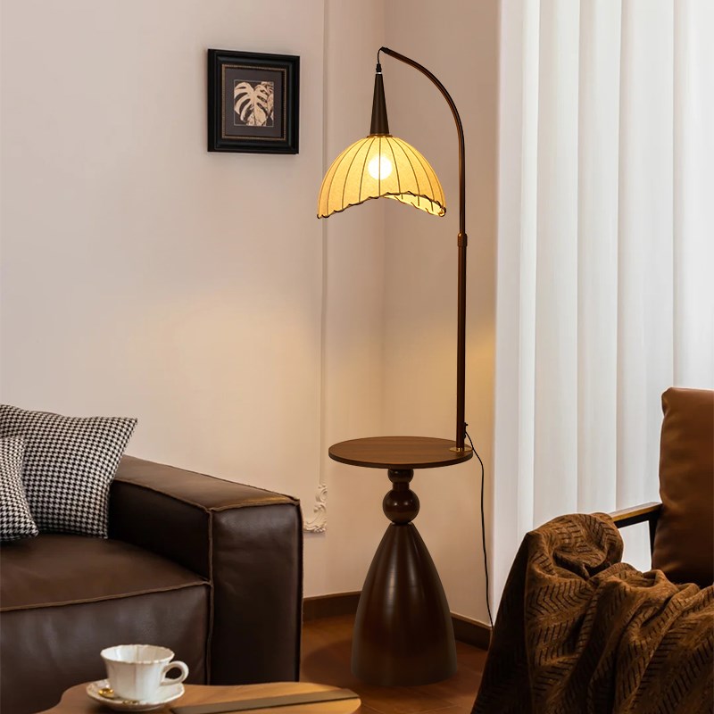 侘寂风落地灯客厅沙发旁卧u室床头灯创意带茶几中古气氛灯立式台