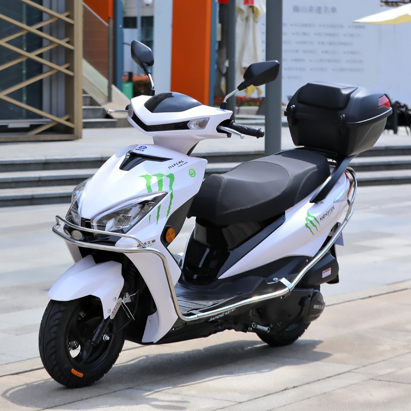 嘉陵嘉鹏M10智鹰125燃油踏板摩托车国四电喷省油男女式装整可上牌