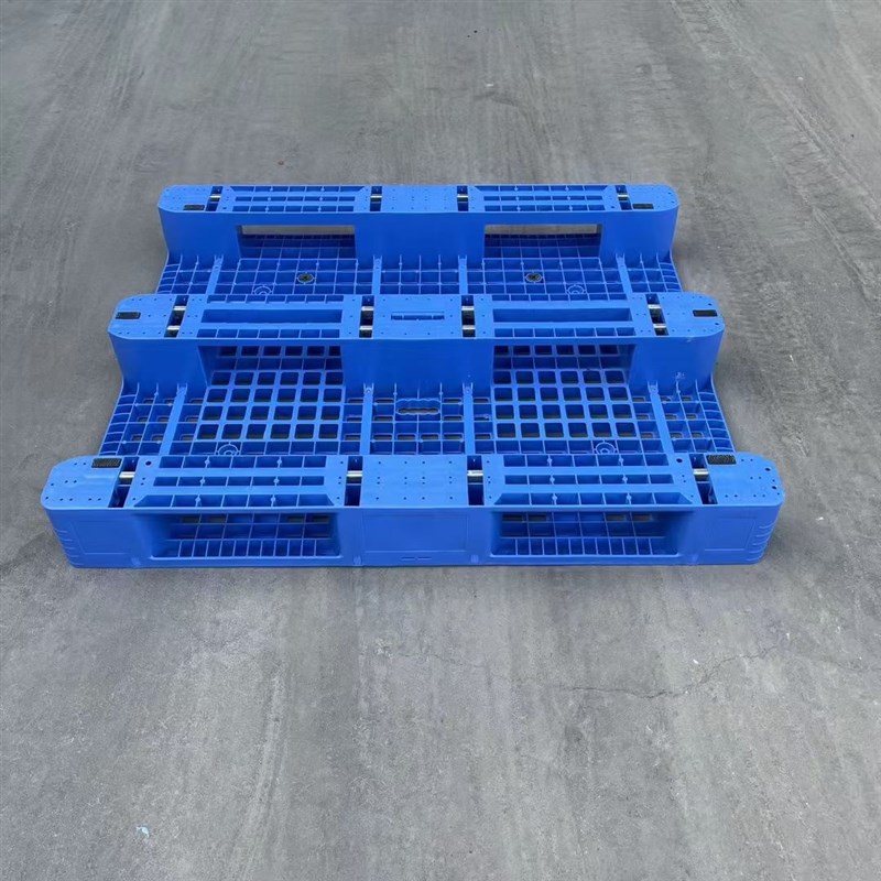 二手塑料托盘川字网格1200*1000*15CM带8条钢管89成新塑胶卡板