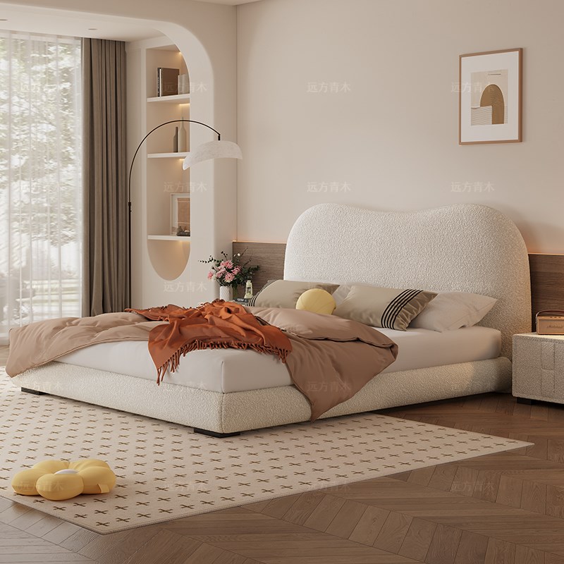 现代简约羊羔绒1j.8米双人床主卧轻奢北欧高端床侘寂奶油风布艺床