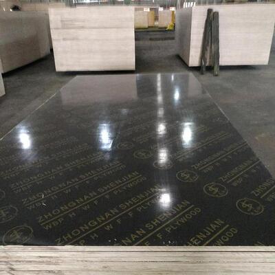 广西厂家plywood2mmblack覆膜板光亮平整版面二次成型