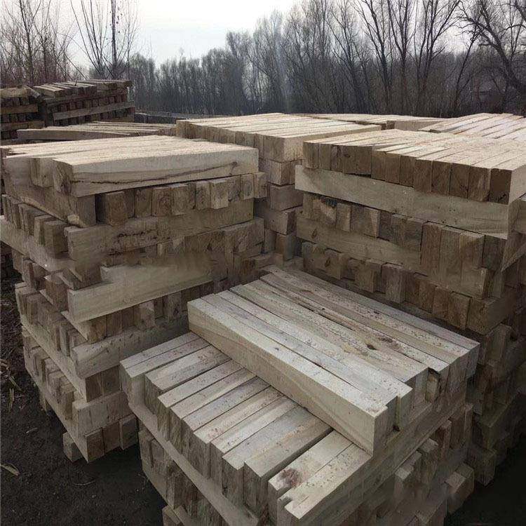 杨木板杨木方带条垫木枕木托盘材料托盘木板材量大优惠
