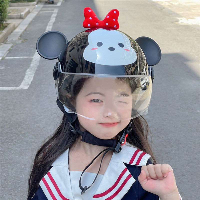 3C认证儿童头盔女孩夏季电动摩托车1-8岁安全帽四季通用防摔可爱