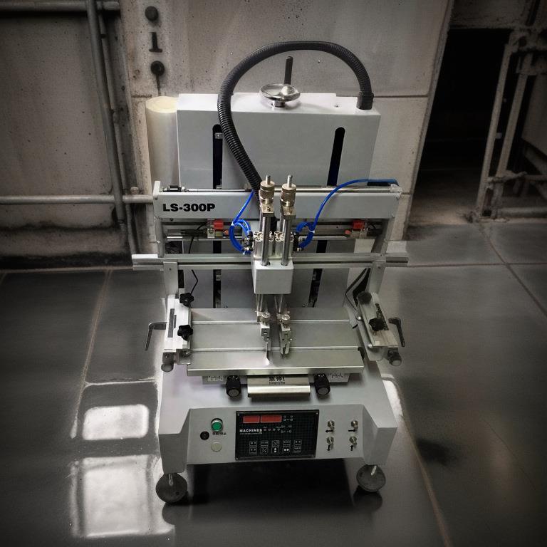 小型垂直丝印机气动半自动丝印机3050小型平面网印机厂家现货