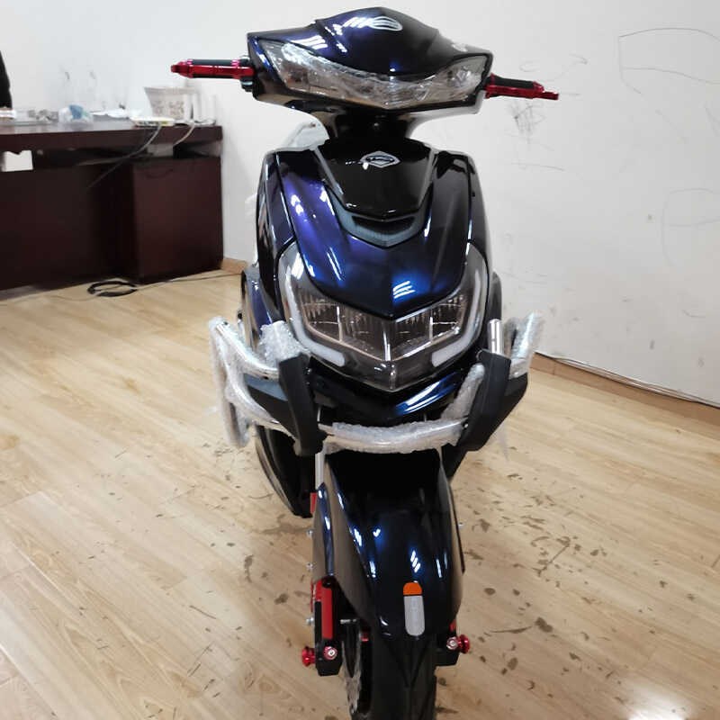 欧创大黄蜂6代电动车外壳塑料配件大全电摩灯具前围头罩保险杠壳