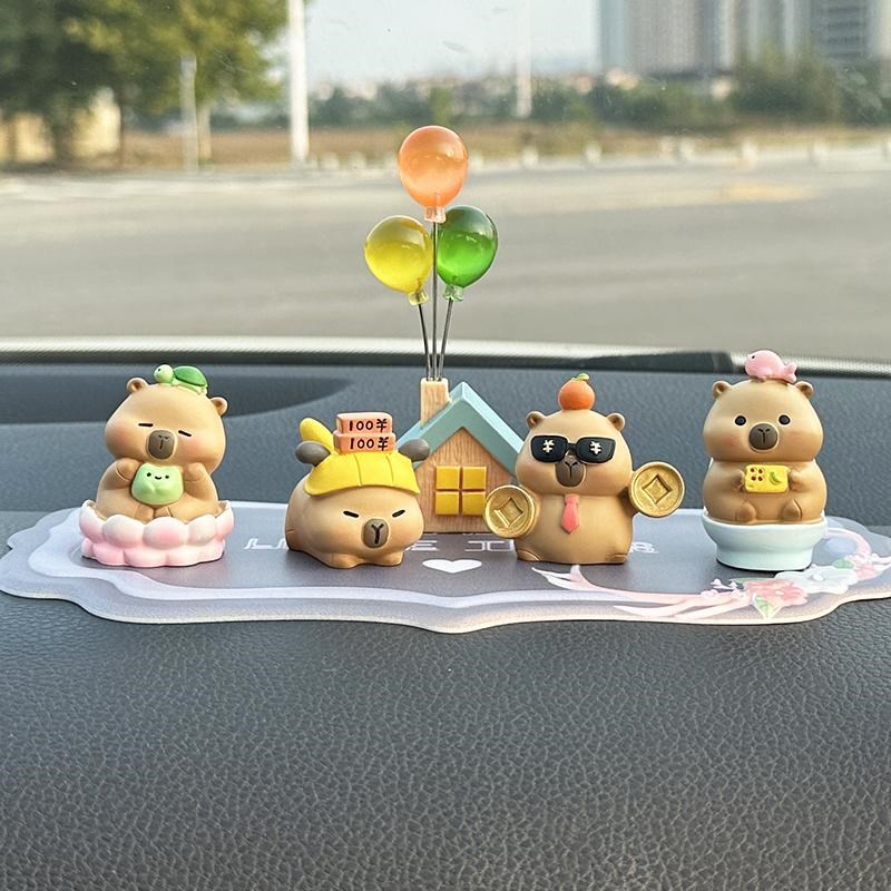 车载摆件可爱f水豚公仔汽车中控台装饰品呆萌新款车内饰品卡皮巴