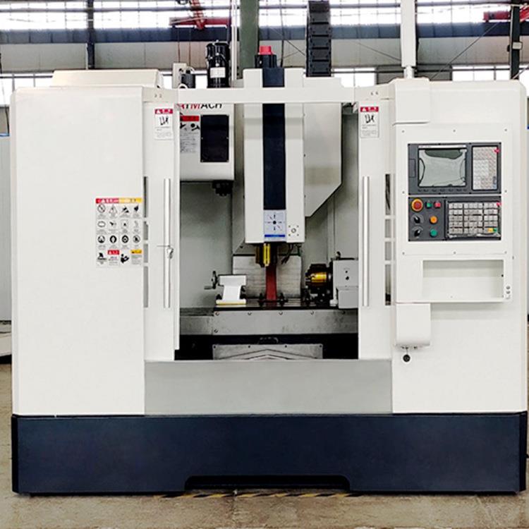 便携式照明配件C加工中心650手电筒外壳零件数控钻铣床