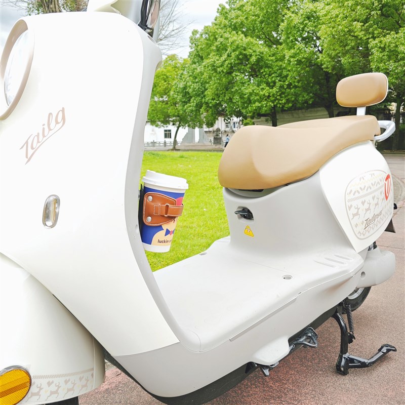 NS125LA踏板车改装摩托车牛皮水壶架复古机车咖啡杯免打孔可调节