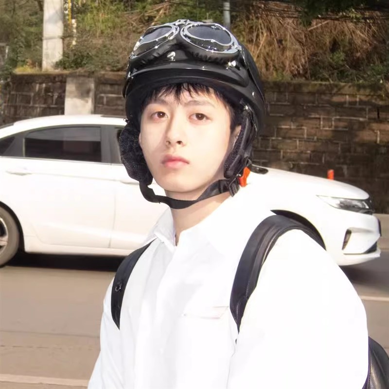 哈雷电动车头盔夏季男生3ce认证电瓶车四季通用款电瓶车安全帽