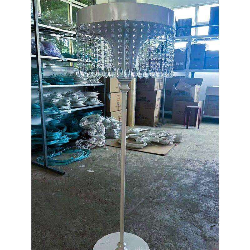 新款婚礼堂欧式铁艺电镀水晶吊灯婚庆道具灯冰晶条路引花布置装饰