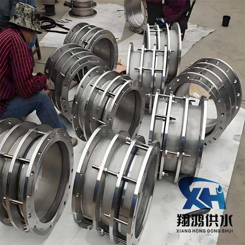 304/316L不锈钢双法兰限位伸缩节VSSJA-2B2F型松套伸缩器接头管道