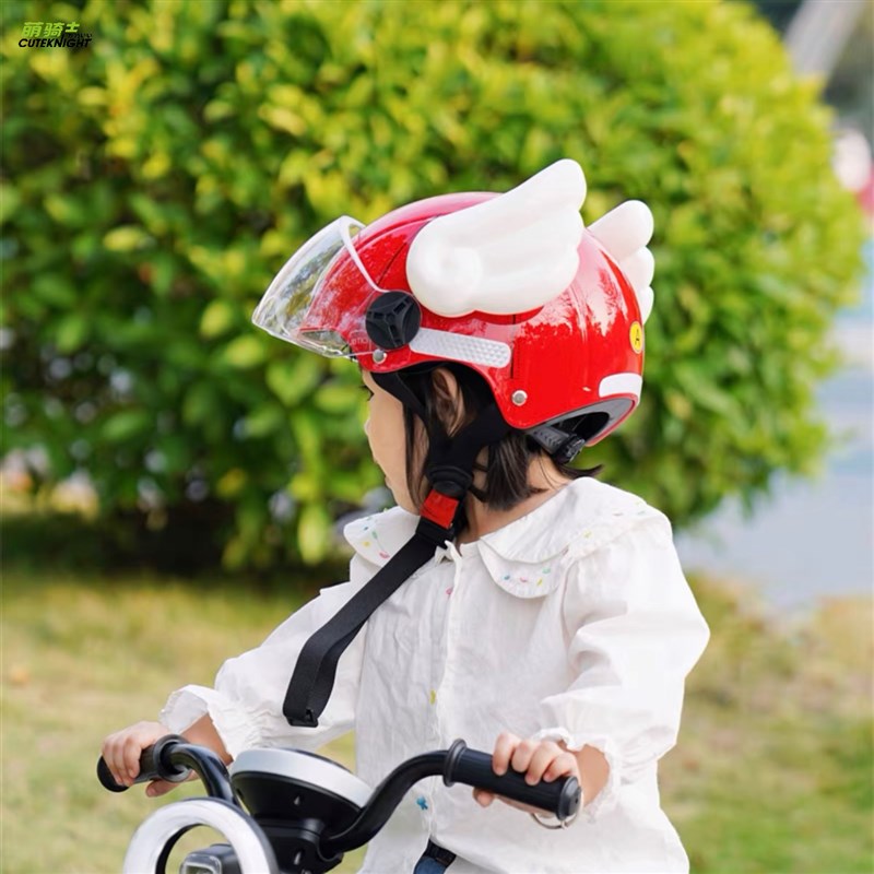 阿拉蕾儿童头盔3C认证卡通电动车安全帽小孩半盔可爱电瓶摩托创意