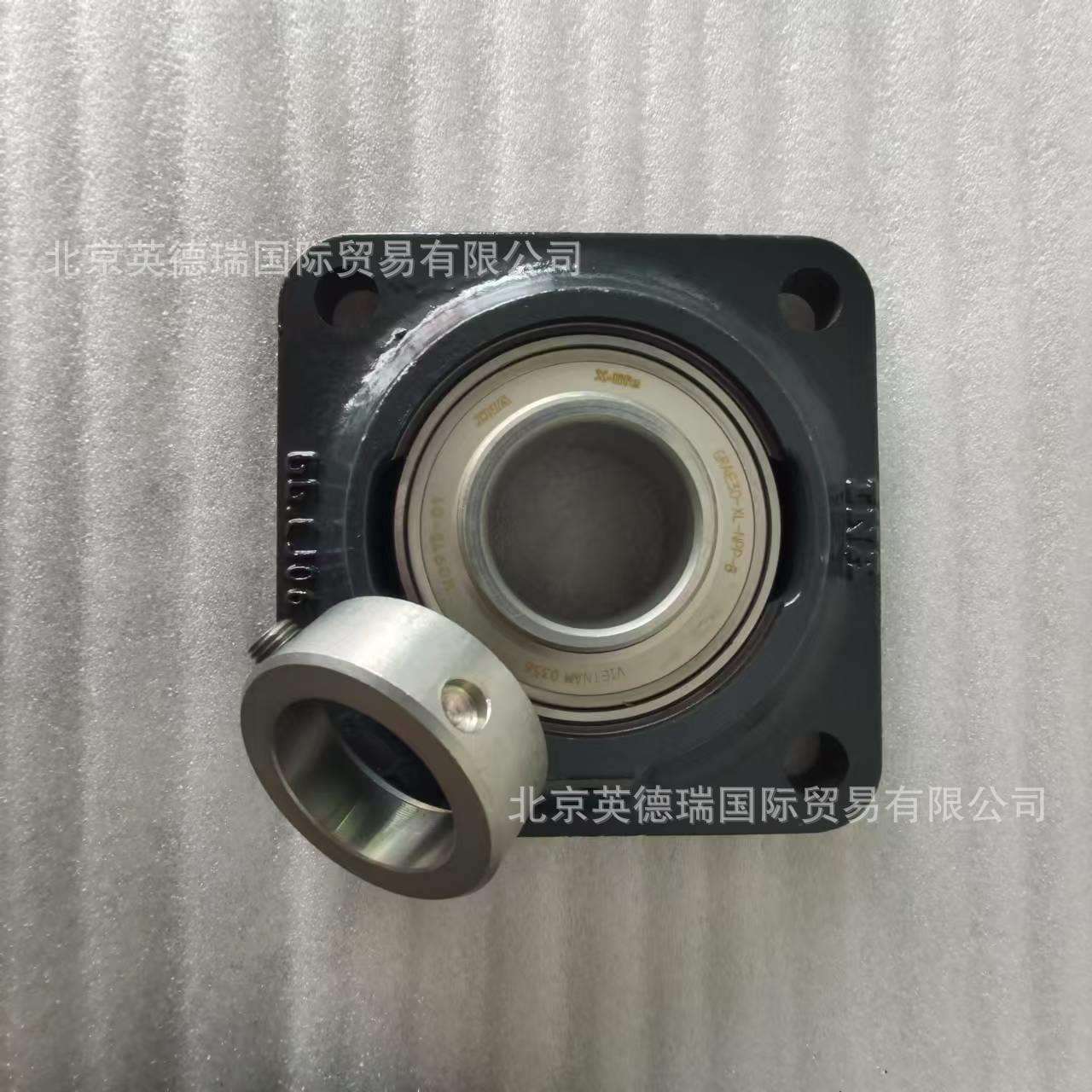 PCJ30-XL-N四螺栓法兰式轴承座铸铁带偏心套P型密封13718759678