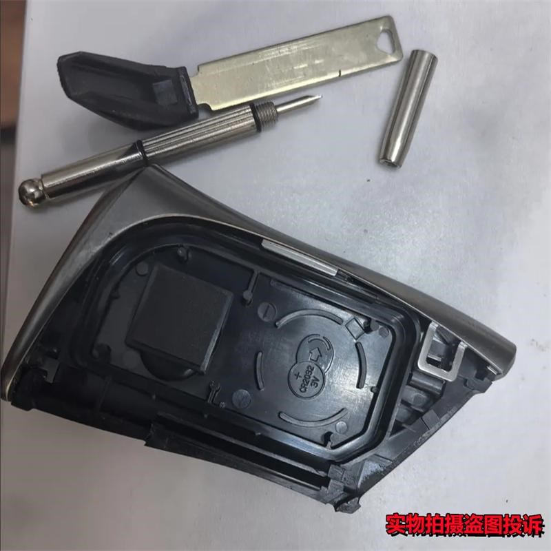 适用雷克萨斯CT200H/ES200/ES300H/RX300汽车钥匙遥控器电池NX200