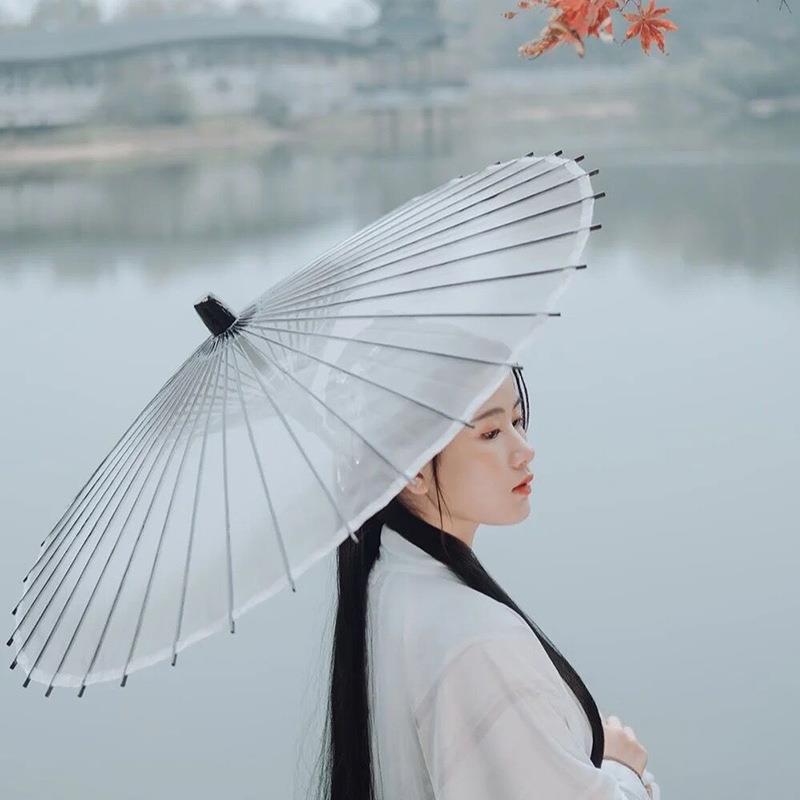日式古风长柄真丝油纸伞和风汉服古典摄影旅拍道具伞渐变灰工艺伞