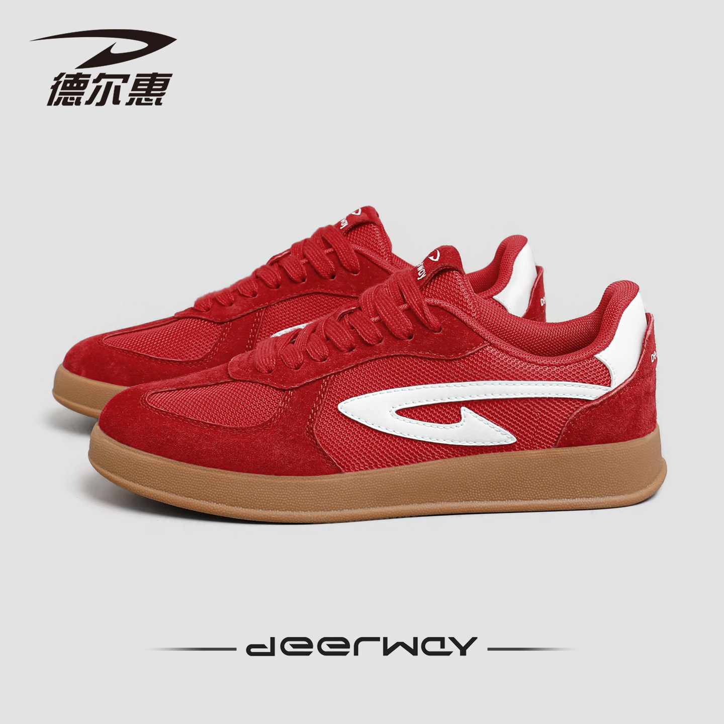 德尔惠2025新款透气休闲板鞋