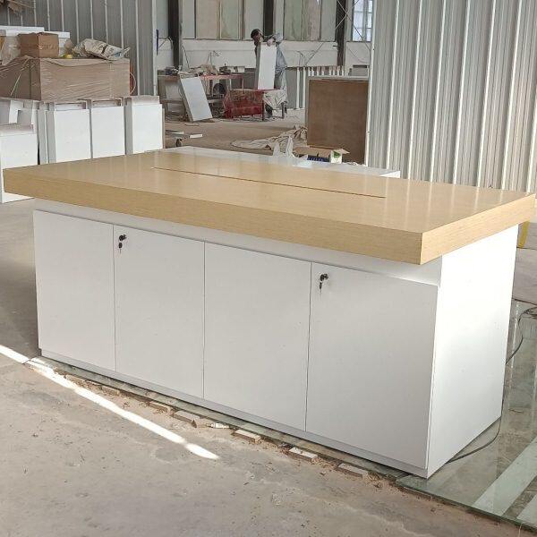 中岛展台展示台创意科技智能产品展示柜门窗边角料样品烤漆展示柜