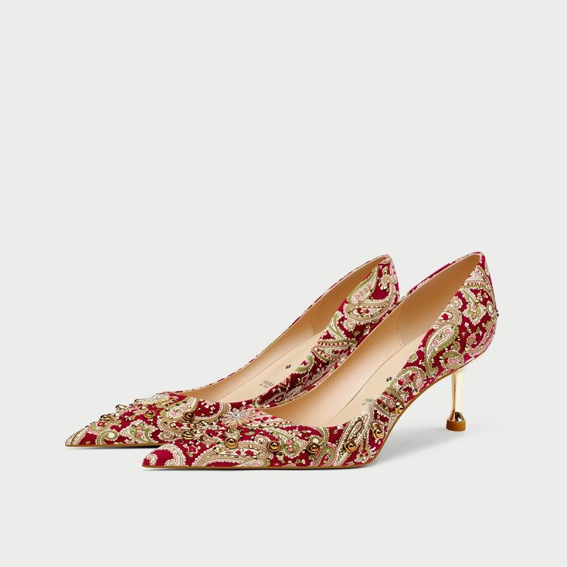 新娘鞋2025新款红色秀禾婚鞋中式婚礼鞋铆钉高跟鞋女结婚敬酒鞋子,女鞋,婚鞋,淘宝优惠券,粉丝福利购,淘宝优惠卷