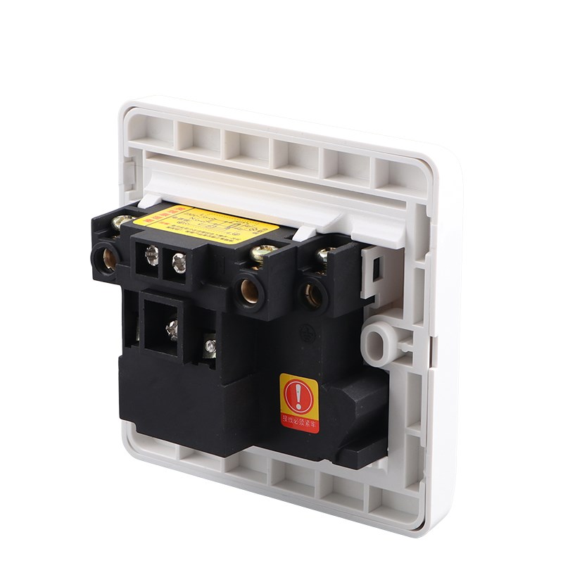 上海德力西开关空调热水器漏电保护器开关16A家用3孔防触保护插座