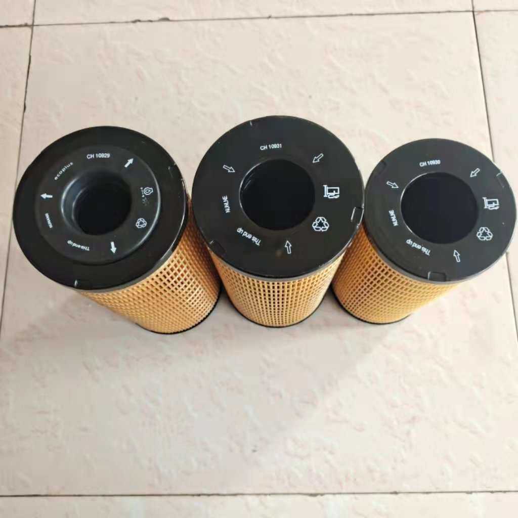 更换帕金斯发电机组机油滤芯CH11010 CH11011 CH1