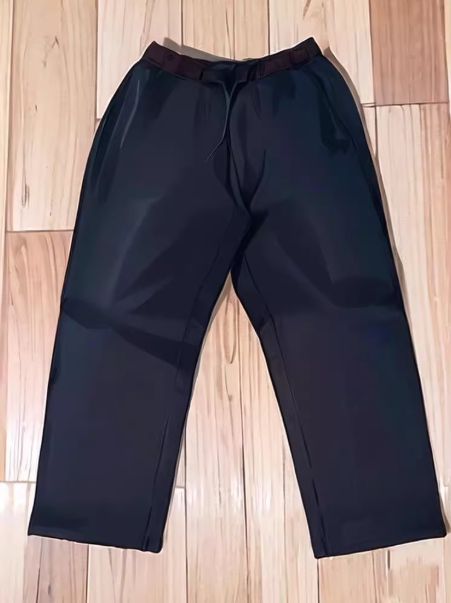 thumbnail for Sports suits are personalized to customize the same style for men and women