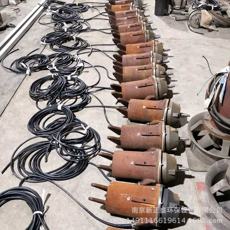 QJB1.5/6-260/3-980潜水搅拌机 主机铸铁 叶轮导流罩不锈钢