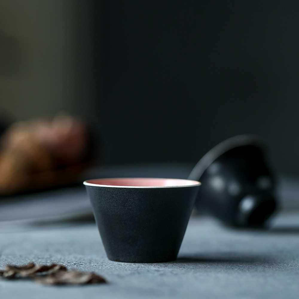 薄胎手绘景德镇手工陶瓷中式复古胭脂红品茗杯仿古女神杯