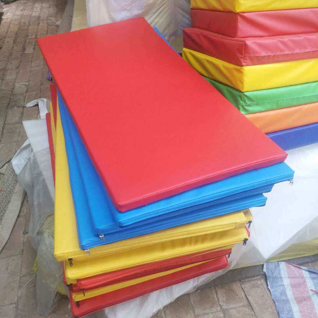 儿童海绵体操垫三折四折五折体适能训练加厚折叠垫爬行垫体操健身